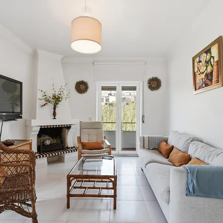 Bc House - * Santa Cruz (Oeste)
